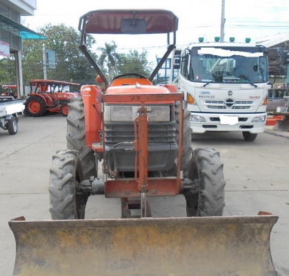 รถแทรกเตอร์คูโบต้า รุ่น L4508