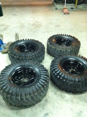 ล้อเบดเล่พร้อมยาง37x12.5R16  ราคา25000บาท