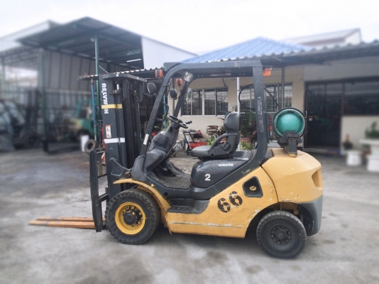 ขายโฟล์คลิฟ ปี2010 KOMATSU รุ่นล่าสุด2.5 ตัน สภาพดีมากๆพร้อมใช้งาน เกียร์AUTO ระบบครบ 250,000฿ โทร 094-4267888 จะเด็ด