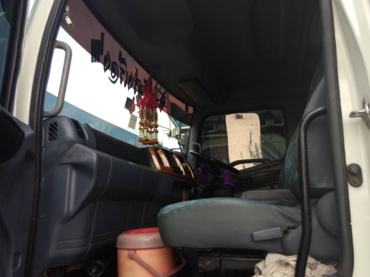 ขายครับเม้ก้า 320 ปี47 ดั้ม รถสวยมาก เดิมๆ ดาวน้อยผ่อนสบาย ยอดจัด 16 - 16.5