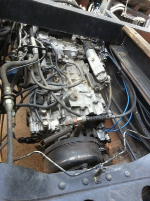 ขายครับเม้ก้า 320 ปี47 ดั้ม รถสวยมาก เดิมๆ ดาวน้อยผ่อนสบาย ยอดจัด 16 - 16.5