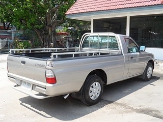 MITSUBISHI STRADA SINGLE GL 2.5 MT ปี 2005 รถกระบะขายถูก จัดไฟแนนซ์ได้ T.086-527-9533