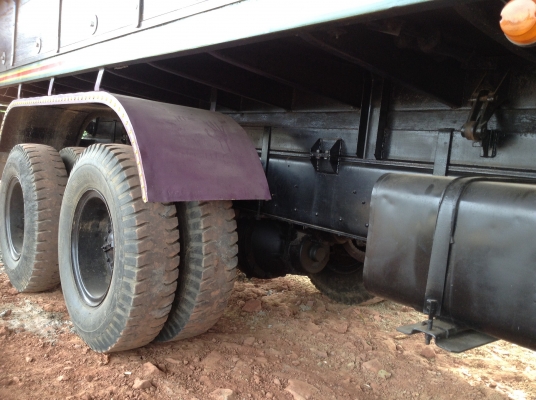 ขายสิ้บล้อ240นางฟ้าแท้รถสวยเดิมมือเดียวป้ายแดงสีบางเดิม