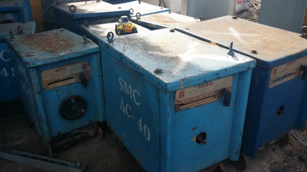 ตู้เชื่อม 300 amp. / 500 amp. ภาพสวยดี การใช้งานยังแจ่ม (มี 5 ใบ รีบมาจัดไปนะครับ)