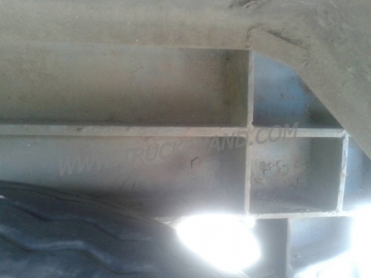 ขายยกชุด รถบรรทุกหัวลาก 10 ล้อ MITSUBISHI FUSO FN527 SR 220 แรงม้า ปีจดทะเบียน 2545 + หางเทเลอร์พื้นเรียบ อู่พนัส ยาว 12 เมตร 2 เพลา