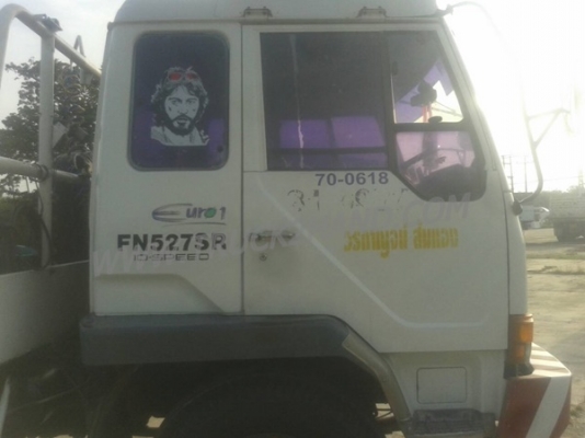 ขายยกชุด รถบรรทุกหัวลาก 10 ล้อ MITSUBISHI FUSO FN527 SR 220 แรงม้า ปีจดทะเบียน 2545 + หางเทเลอร์พื้นเรียบ อู่พนัส ยาว 12 เมตร 2 เพลา