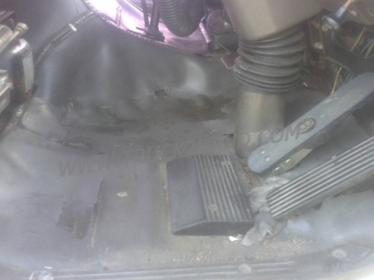 ขายยกชุด รถบรรทุกหัวลาก 10 ล้อ MITSUBISHI FUSO FN527 SR 220 แรงม้า ปีจดทะเบียน 2545 + หางเทเลอร์พื้นเรียบ อู่พนัส ยาว 12 เมตร 2 เพลา