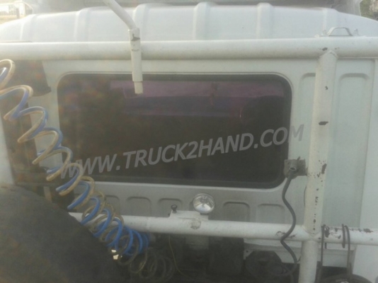 ขายยกชุด รถบรรทุกหัวลาก 10 ล้อ MITSUBISHI FUSO FN527 SR 220 แรงม้า ปีจดทะเบียน 2545 + หางเทเลอร์พื้นเรียบ อู่พนัส ยาว 12 เมตร 2 เพลา