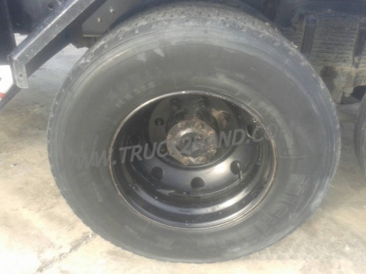 ขายยกชุด รถบรรทุกหัวลาก 10 ล้อ MITSUBISHI FUSO FN527 SR 220 แรงม้า ปีจดทะเบียน 2545 + หางเทเลอร์พื้นเรียบ อู่พนัส ยาว 12 เมตร 2 เพลา