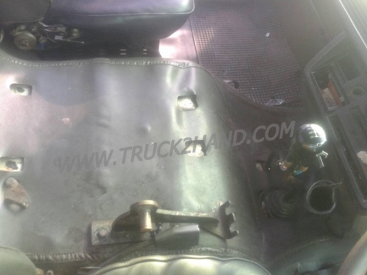 ขายยกชุด รถบรรทุกหัวลาก 10 ล้อ MITSUBISHI FUSO FN527 SR 220 แรงม้า ปีจดทะเบียน 2545 + หางเทเลอร์พื้นเรียบ อู่พนัส ยาว 12 เมตร 2 เพลา