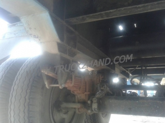 ขายยกชุด รถบรรทุกหัวลาก 10 ล้อ MITSUBISHI FUSO FN527 SR 220 แรงม้า ปีจดทะเบียน 2545 + หางเทเลอร์พื้นเรียบ อู่พนัส ยาว 12 เมตร 2 เพลา