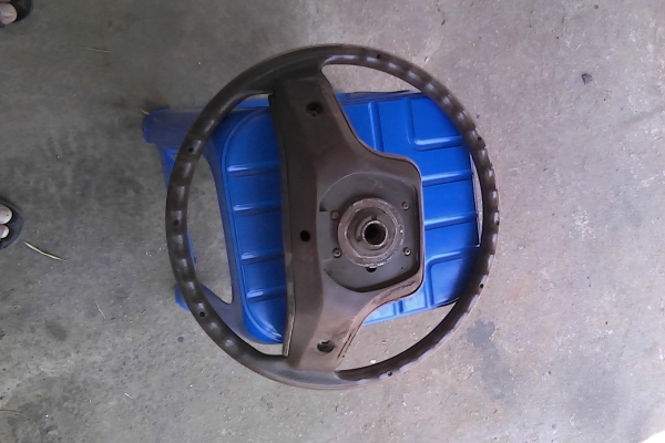 วงพวงมาลัยมิตซูบิชิไซโคลน