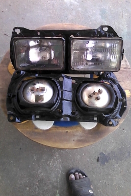 ไฟหน้ารถคลาสสิค ดัทสัน 720