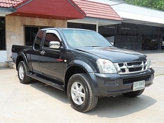 ISUZU D MAX RODEO LS 3.0 MT 4WD ปี 2002 รถสวยพร้อมใช้ ขายถูก T.086-527-9533