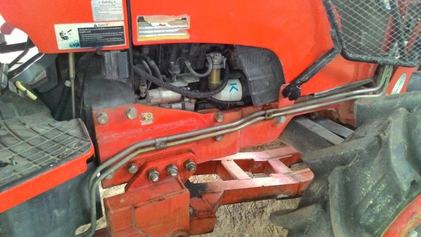ขายรถไถ KUBOTA  M7040 รถอยู่ อ.แกลง ระยอง สนใจโทรสอบถาม 0818618678 ราคา 450,000