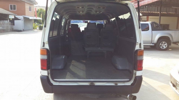 ขายรถตู้ Toyota Hiace สีขาว ปี 37 ติดแก็ส lpg ราคา 75,000 บาท +++++++++