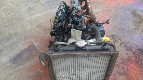 สามสูบ 16.5 แรง พร้อมหม้อน้ำ สามสูบ 16.5 แรง พร้อมหม้อน้ำ