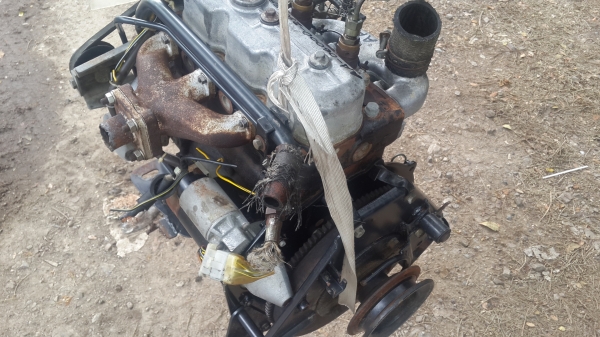 สามสูบ 17 แรง