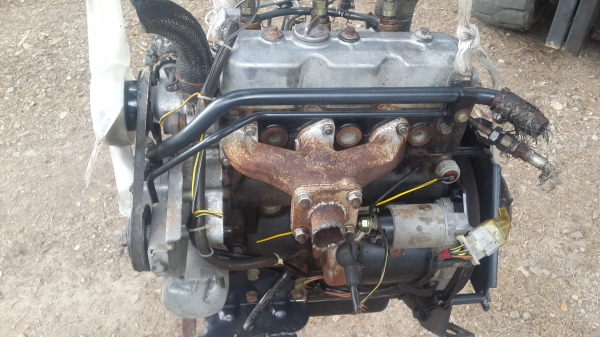 สามสูบ 17 แรง