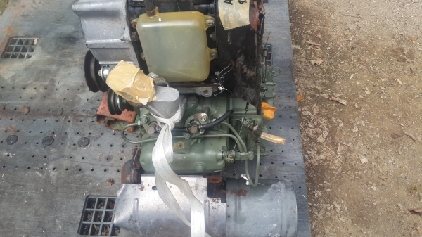 สองสูบ 9.5 แรง สองสูบ 9.5 แรง