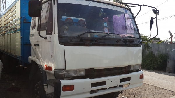 ขาย6ล้อ นิสสันUD ยาย7.20เมตร เครื่อง220แรงเทอร์โบ หัวชัชซีไม่มีกระบะ เบรคจิฟฟี่ พวงมาลัยพาวเวอร์ แอร์เย็นฉ่ำ สภาพเดิม ชัสซีสวยๆเครื่องสวยๆ รถออกห้างแท้ๆ ขาย6ล้อ นิสสันUD ยาย7.20เมตร เครื่อง220แรงเทอร์โบ หัวชัชซีไม่มีกระบะ เบรคจิฟฟี่ พวงมาลัยพาวเวอร์ แอร์เย็นฉ่ำ สภาพเดิม ชัสซีสวยๆเครื่องสวยๆ รถออกห้างแท้ๆ