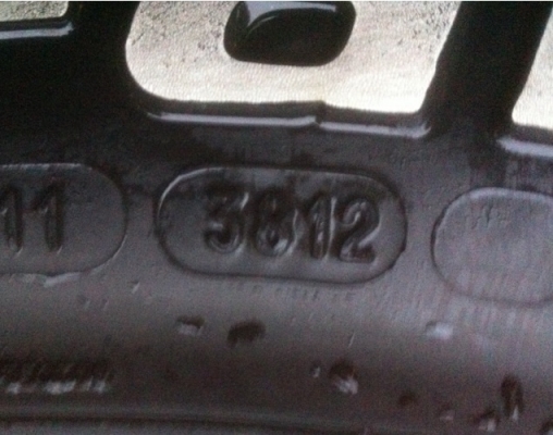 ยาง BF goodrich 265 65 17 ปลายปี12 ดอกติดหนวดทุกเส้น