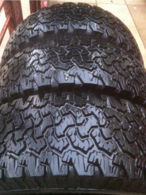 ยาง BF goodrich 265 65 17 ปลายปี12 ดอกติดหนวดทุกเส้น