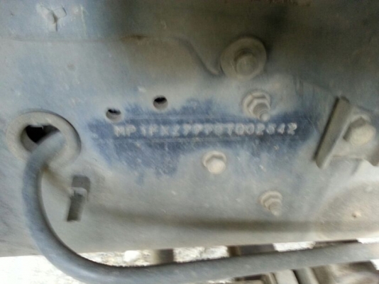 รถอีซูซุ 10 ล้อดั้ม FXZ 360 แรงม้า ปี 54.  ( รถวิ่ง 2xx,xxx กว่า กม. )     สนใจติดต่อ   081 - 6079515