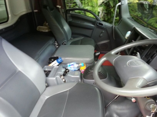 รถอีซูซุ 10 ล้อดั้ม FXZ 360 แรงม้า ปี 54.  ( รถวิ่ง 2xx,xxx กว่า กม. )     สนใจติดต่อ   081 - 6079515