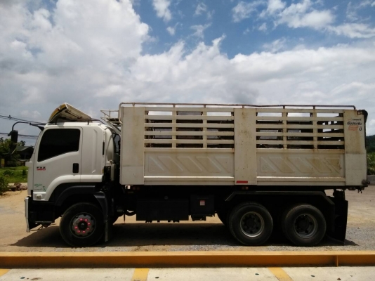 รถอีซูซุ 10 ล้อดั้ม FXZ 360 แรงม้า ปี 54.  ( รถวิ่ง 2xx,xxx กว่า กม. )     สนใจติดต่อ   081 - 6079515