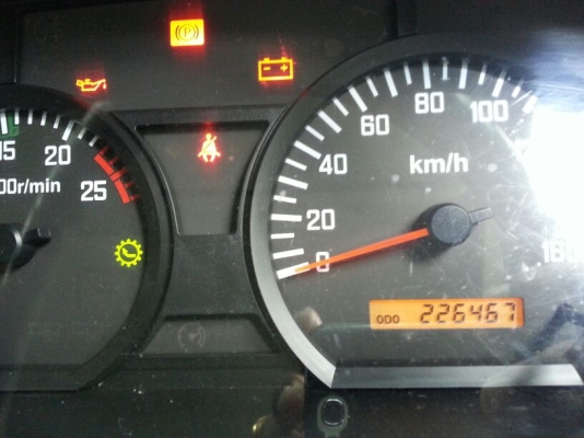 รถอีซูซุ 10 ล้อดั้ม FXZ 360 แรงม้า ปี 54.  ( รถวิ่ง 2xx,xxx กว่า กม. )     สนใจติดต่อ   081 - 6079515