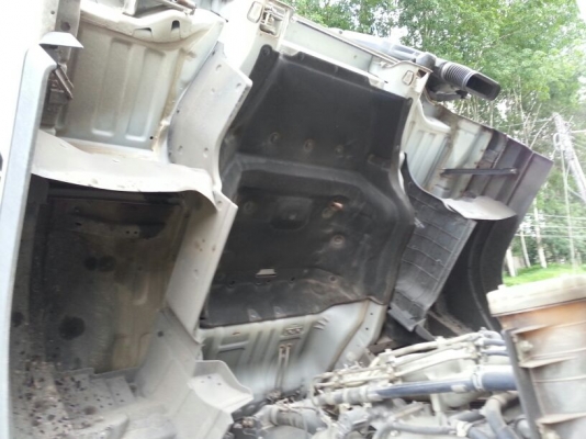 รถอีซูซุ 10 ล้อดั้ม FXZ 360 แรงม้า ปี 54.  ( รถวิ่ง 2xx,xxx กว่า กม. )     สนใจติดต่อ   081 - 6079515