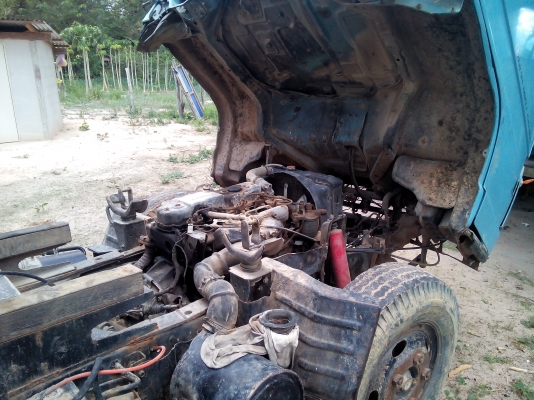 ขาย 6ล้อ ISUZU NKR 110แรง ดั้มสภาพพร้อมใช้งาน เอกสารเล่มทะเบียนพร้อมโอน