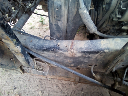 ขาย 6ล้อ ISUZU NKR 110แรง ดั้มสภาพพร้อมใช้งาน เอกสารเล่มทะเบียนพร้อมโอน