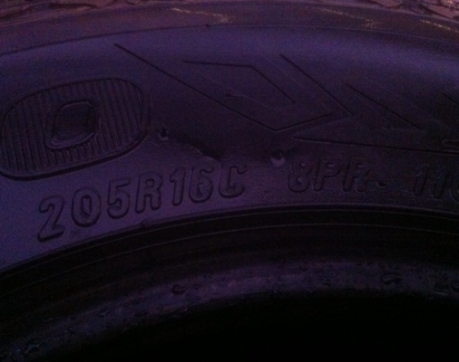 ยาง Maxxis 205 R16 ปี11