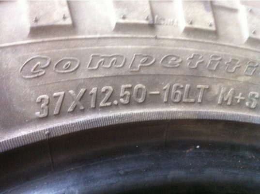 ยาง Maxxis Trepador 37 12.5 R16 ปลายปี10 ราคาไม่แพง