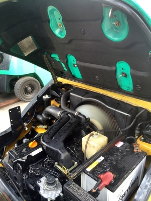 -:-*&bull;*ข า ย ร ถ ย ก นำ เ ข้ า*&bull;*-:-KOMATSU FD25-15 เครื่องดีเซล เกียร์ออโต้ เสา3เมตร สนใจติดต่อ 083-062-0223(ปอนด์)