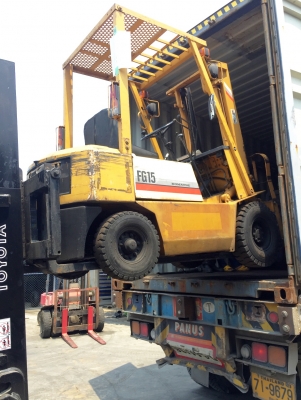 -:-*&bull;*ข า ย ร ถ ย ก นำ เ ข้ า*&bull;*-:-KOMATSU FG15-14 เครื่องเบนซิล เสาสูง3เมตร เกียร์ธรรมดา สนใจติดต่อ 083-062-0223(ปอนด์)