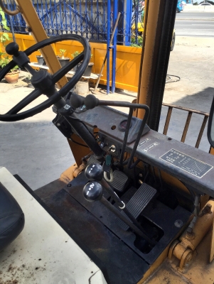 -:-*&bull;*ข า ย ร ถ ย ก นำ เ ข้ า*&bull;*-:-KOMATSU FG15-14 เครื่องเบนซิล เสาสูง3เมตร เกียร์ธรรมดา สนใจติดต่อ 083-062-0223(ปอนด์)