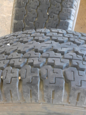 245/70R16 BRIDGESTONE DUELER H/T 689 มี 2 เส้น tel.081-427-3941 245/70R16 BRIDGESTONE DUELER H/T 689 มี 2 เส้น tel.081-427-3941