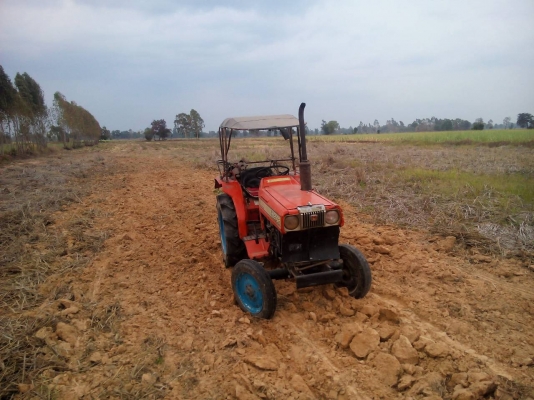 ขายรถไถ ขายรถไถ