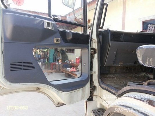 ขายด่วน รถบรรทุก 6 ล้อ HINO FF3H 195 แรง (รถห้างแท้) ่ช่วงยาว 5.5M สภาพเดิมๆสวย พร้อมใช้งาน ราคาสุดคุ้ม