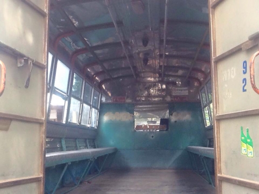 ขายครับ ราคาวันนี้พร้อมจบ185000 บาท รถโดยสาร ks115  หลังคากระจก  ยาว5 เมตร  พร้อมใช้งาน  ราคาเบาๆๆ  สนใจรีบจับจองครับ