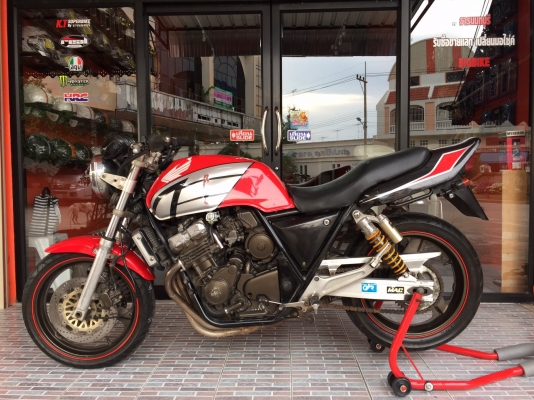 ธารนนทบุรี//ขาย HONDA CB400 ปี93 สวยๆ ระบบเครื่อง ระบบไฟสมบูรณ์ทุกจุด อินวอยท์ สรรพสามิต ราคา 55,000 บาท