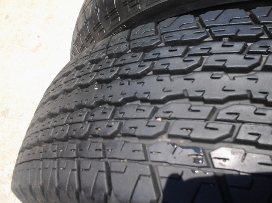 ยางบริสโตน 245/70/16 สภาพสวย