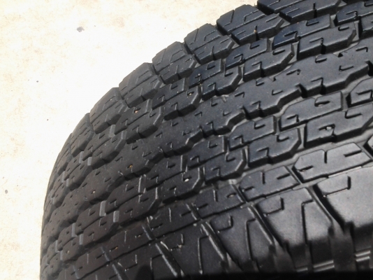ยางบริสโตน 245/70/16 สภาพสวย