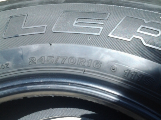 ยางบริสโตน 245/70/16 สภาพสวย