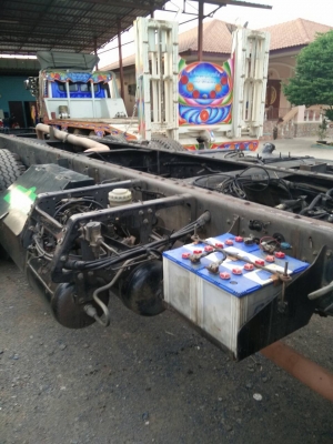 ISUZU DECA ยูโรทูปี46เพลาเดียว230แรงสภาพสวยเดิมไม่เคยทำสีราคา985000