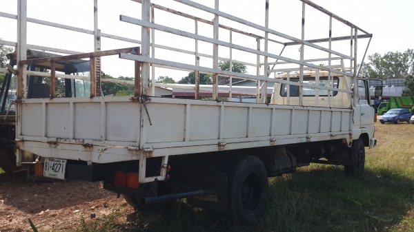 ขายด่วนหกล้อHINOKL340ยาว6เมตรสภาพพร้อมใช้ราคาไม่แพงโทร0843933995