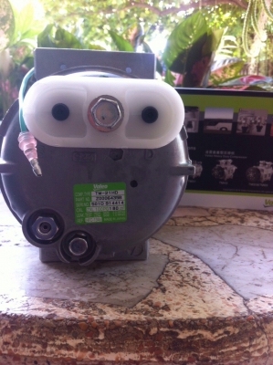 ขายคอมเพรสเซอร์วาลีโอ แท้ 215cc